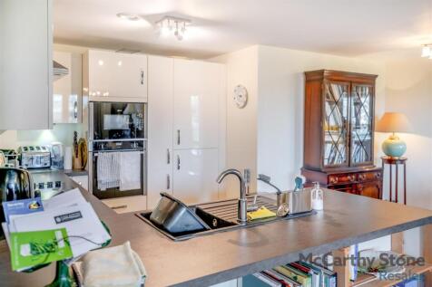 8641374-interior26.jpg