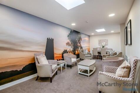 8641374-interior34.jpg