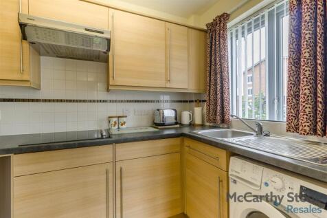 8646914-interior03.jpg