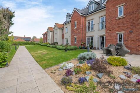 8645317-exterior02.jpg