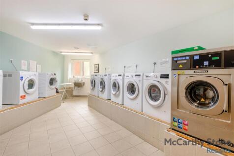 8647189-interior16.jpg