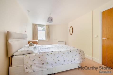 8646717-interior05.jpg
