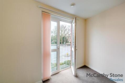 8633886-interior04.jpg