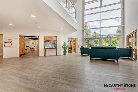 8609563-interior19-800.JPG