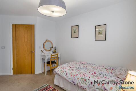 8631356-interior05.jpg