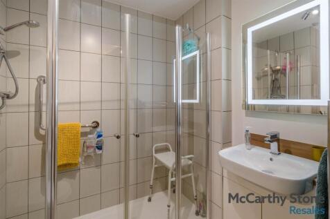 8631356-interior02.jpg