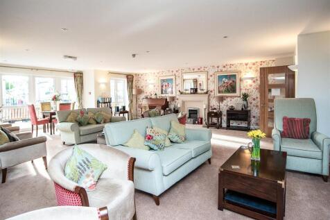 Homeowners Lounge