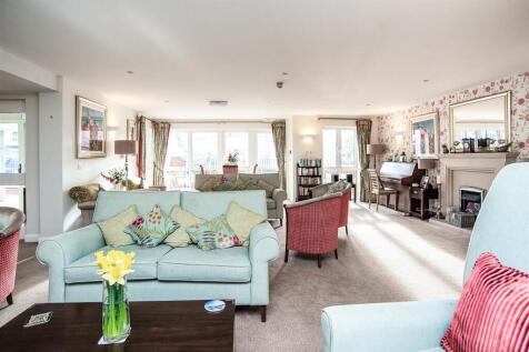 Homeowners Lounge