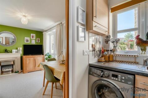 8646785-interior05.jpg
