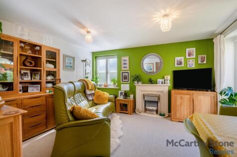 8646785-interior06.jpg