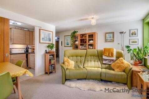 8646785-interior08.jpg
