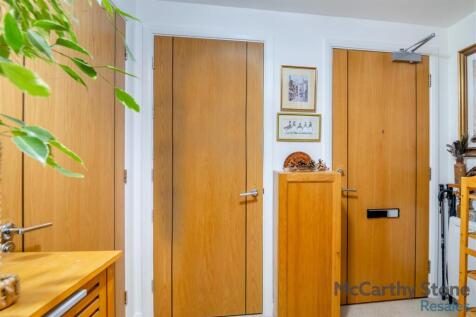 8646785-interior14.jpg