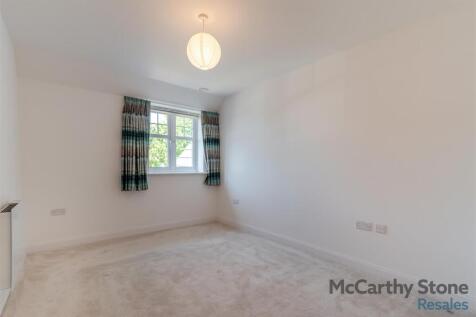 8644974-interior10.jpg