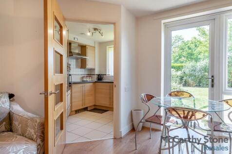 8647543-interior18.jpg