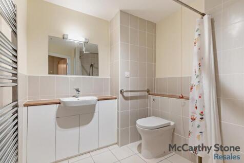 8649000-interior10-800.jpg