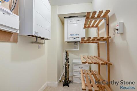 8649000-interior08-800.jpg