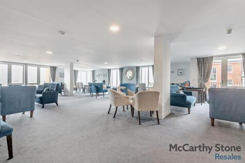 8649000-interior16-800.jpg