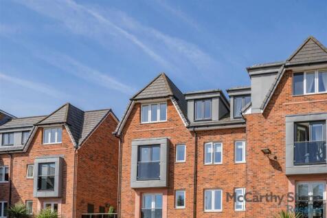 8647780-exterior12.jpg