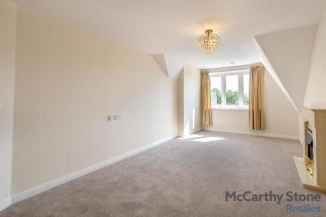 8647780-interior12.jpg