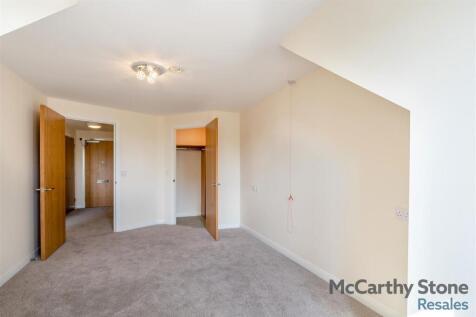 8647780-interior21.jpg