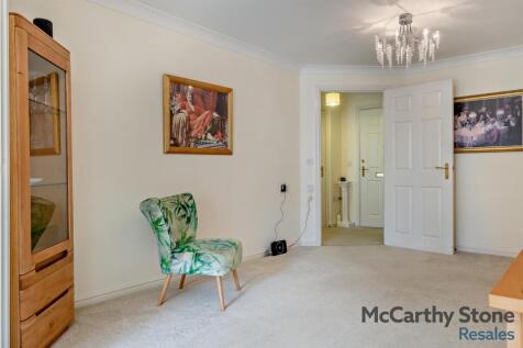 8647651-interior03-800.jpg