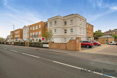 Casterbridge Court