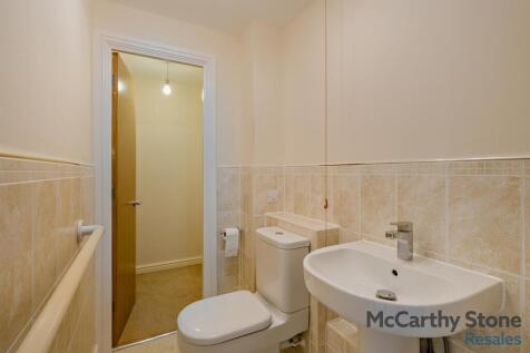 Cloakroom: