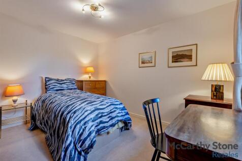 8633996-interior12-800.jpg
