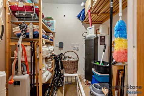 8633996-interior14-800.jpg