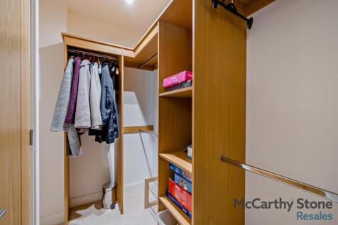 Walk In Wardrobe