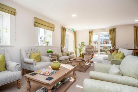 Homeowners Lounge
