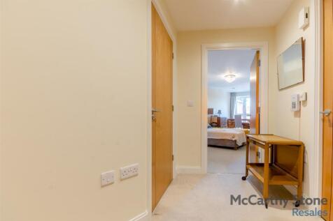8646297-interior08.jpg