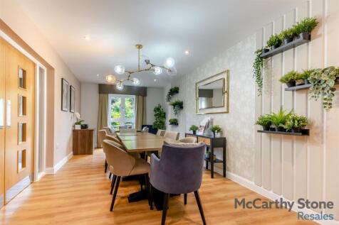 8646297-interior16.jpg