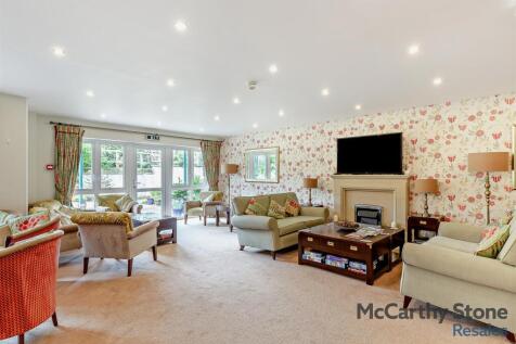 Homeowners Lounge