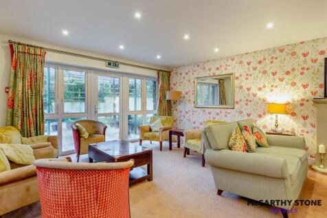 Homeowners Lounge