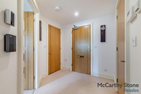 8645484-interior07-800.jpg