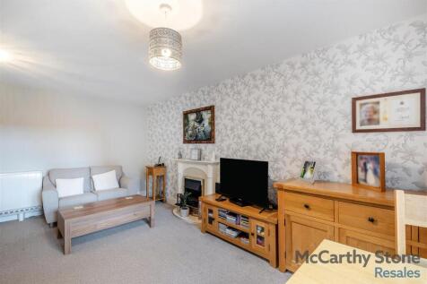 8649936-interior10.jpg