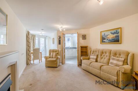 8650398-interior04.jpg