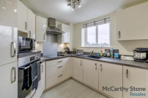 8639841-interior01.jpg