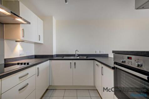 8646052-interior16-800.jpg
