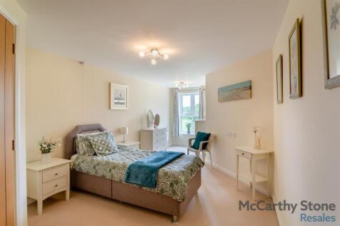 8651117-interior14.jpg