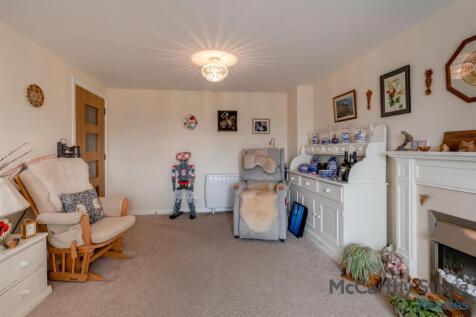 8643313-interior12.jpg