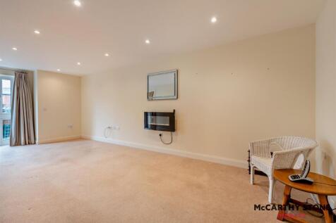 8587963-interior01-800.jpg