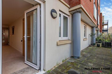 8587963-exterior02-800.jpg