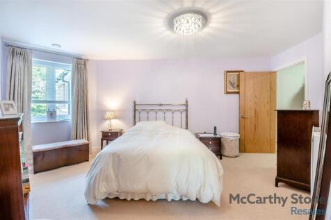 8649139-interior12.jpg