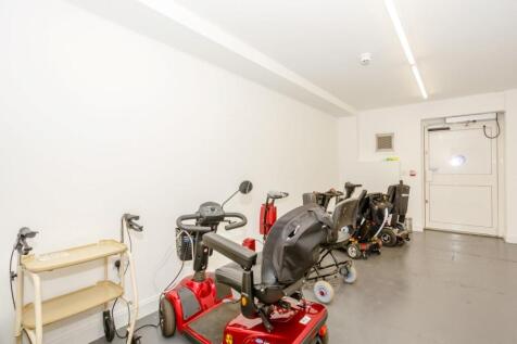 Scooter room.jpg