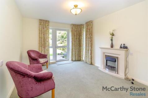8650401-interior10.jpg