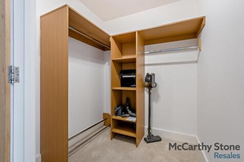 8651599-interior03-800.jpg
