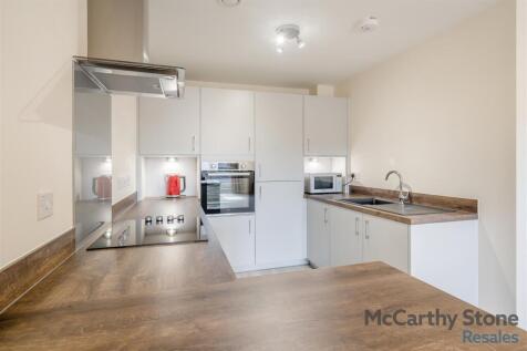 8648404-interior12.jpg