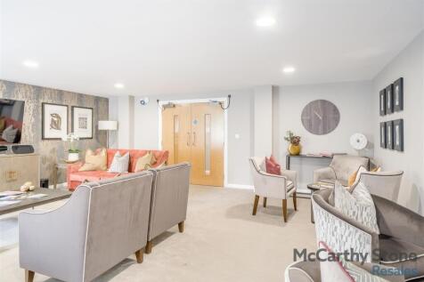 8648404-interior17.jpg